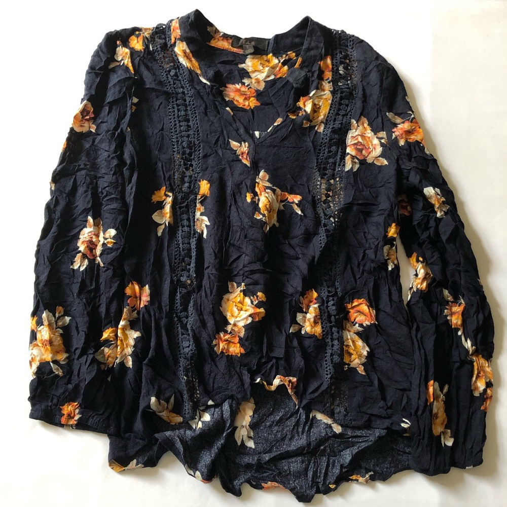 Women E & M Size S Black And Brown Color Top - 0832